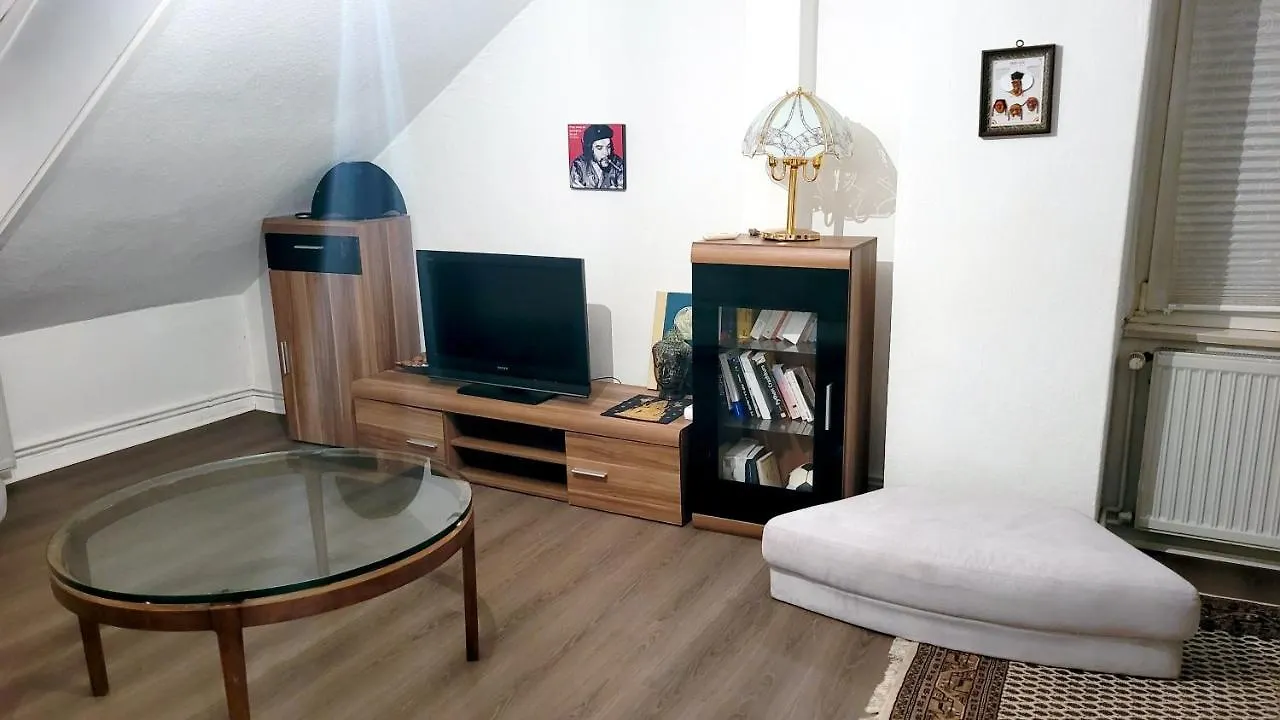 Am Schwarzer Bar - Gemutliches Dachgeschoss Apartment ハノーファー ドイツ