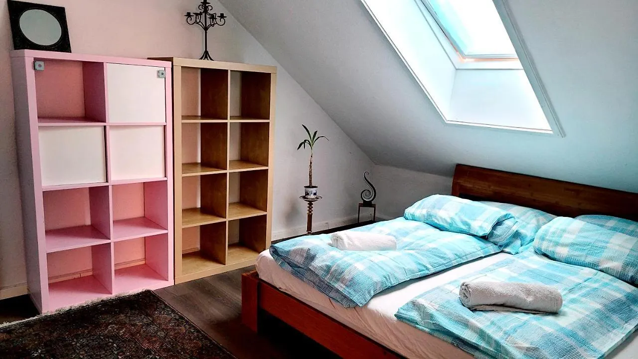 Am Schwarzer Bar - Gemutliches Dachgeschoss Apartment ハノーファー ドイツ